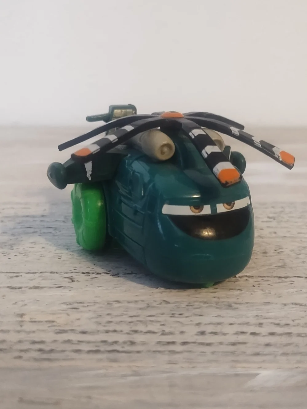 Disney Planes Fire & Rescue piston peak Helicopter Hydro Wheels